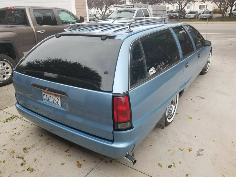 Illustration for article titled At $4,995, Could This 1991 Chevy Caprice Wagon Teach You A Thing Or Two?